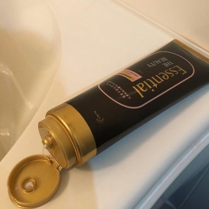 THE BEAUTY 髪のキメ美容プレミアムトリートメント<モイストリペアプレミアム>/エッセンシャル/洗い流すヘアトリートメントを使ったクチコミ(2枚目)