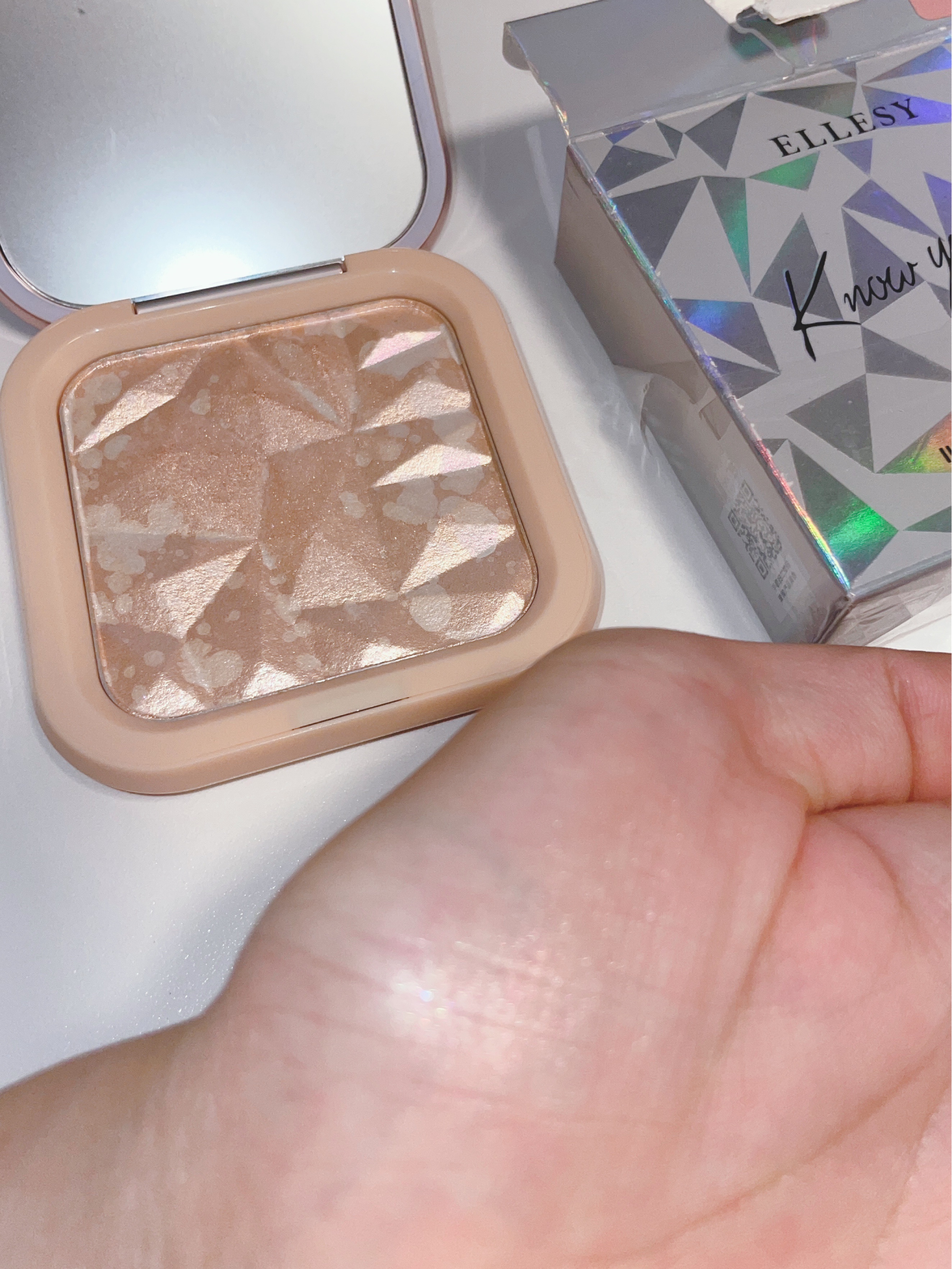 know you letten ダイヤモンド ハイライトパウダー/ELLESY/パウダーハイライトを使ったクチコミ（1枚目）