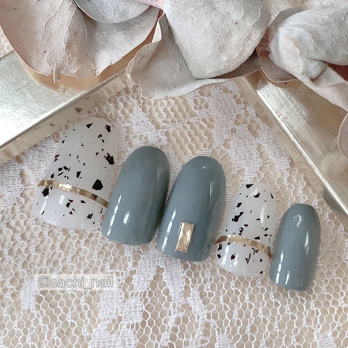 カラフルネイルズ/キャンメイク/マニキュアを使ったクチコミ(3枚目)