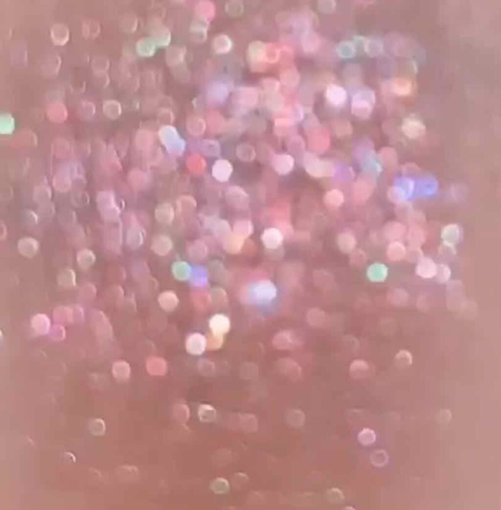 グリッタープリズム シャドウ/MISSHA/グリッターを使ったクチコミ(2枚目)