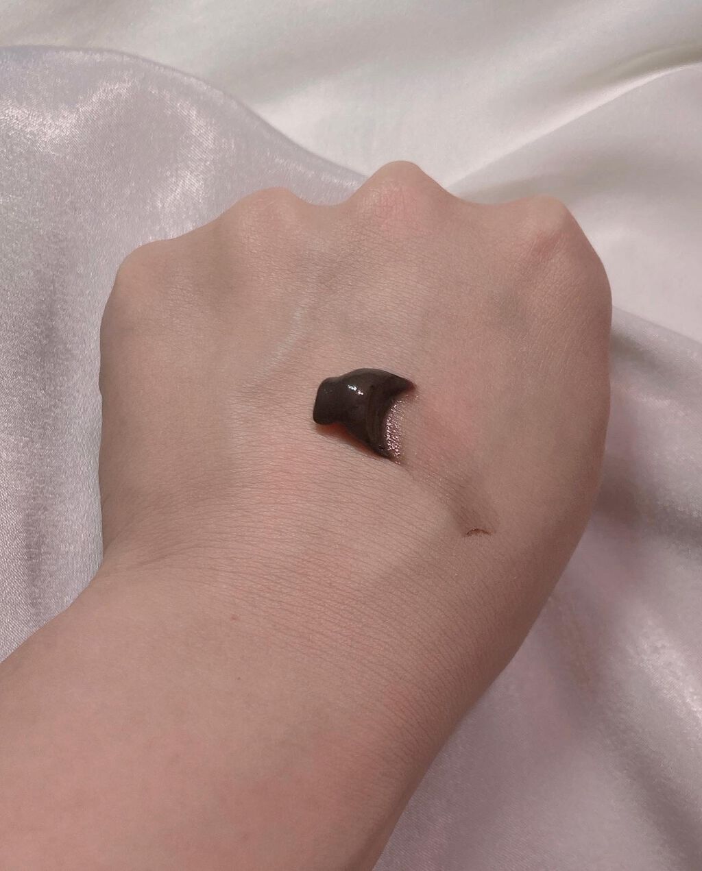 クロヴィア カラートリートメント ダークブラウン/ルルシア/洗い流すヘアトリートメントを使ったクチコミ（3枚目）