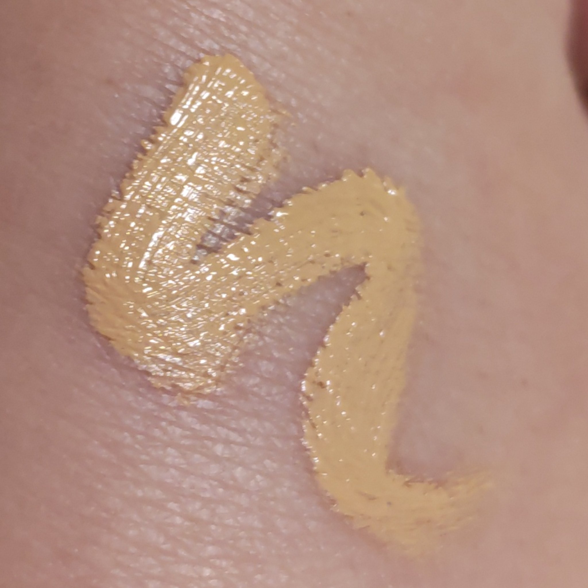 CEZANNE ストレッチカバーコンシーラーのクチコミ「嬉しい660円のコンシーラー！
プチプラでも、じゅうぶん使えます♡

───────────
.....」（3枚目）