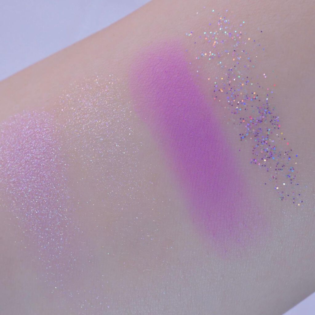 アイランドアドベンチャー4アイシャドウ/HEXZE（ヘックスゼ）/アイシャドウパレットを使ったクチコミ（2枚目）