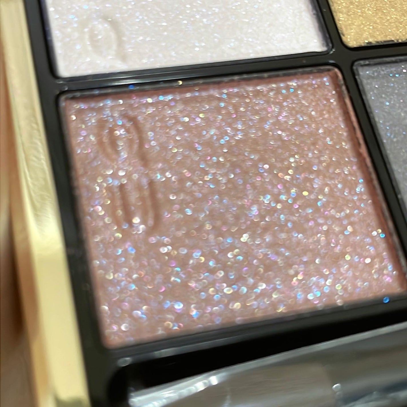 シグニチャー カラー アイズ/SUQQU/アイシャドウパレットを使ったクチコミ(5枚目)