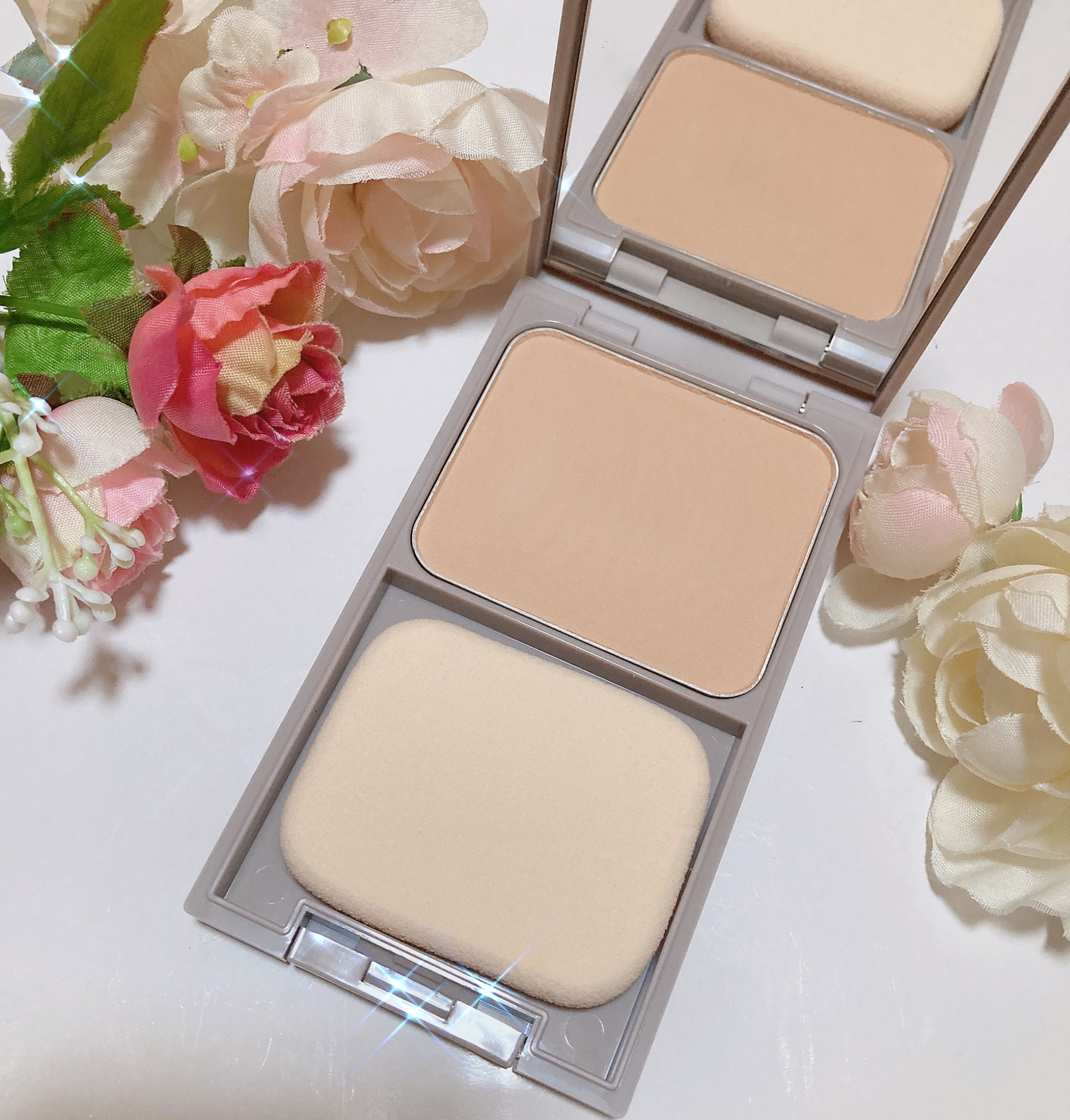 スムースリフトパウダーファンデーション ナチュラル/rafuna/パウダーファンデーションを使ったクチコミ（2枚目）