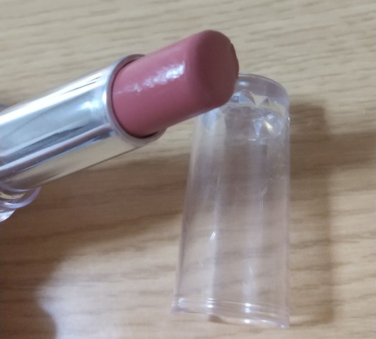 ラスティンググロスリップ/CEZANNE/口紅を使ったクチコミ(2枚目)