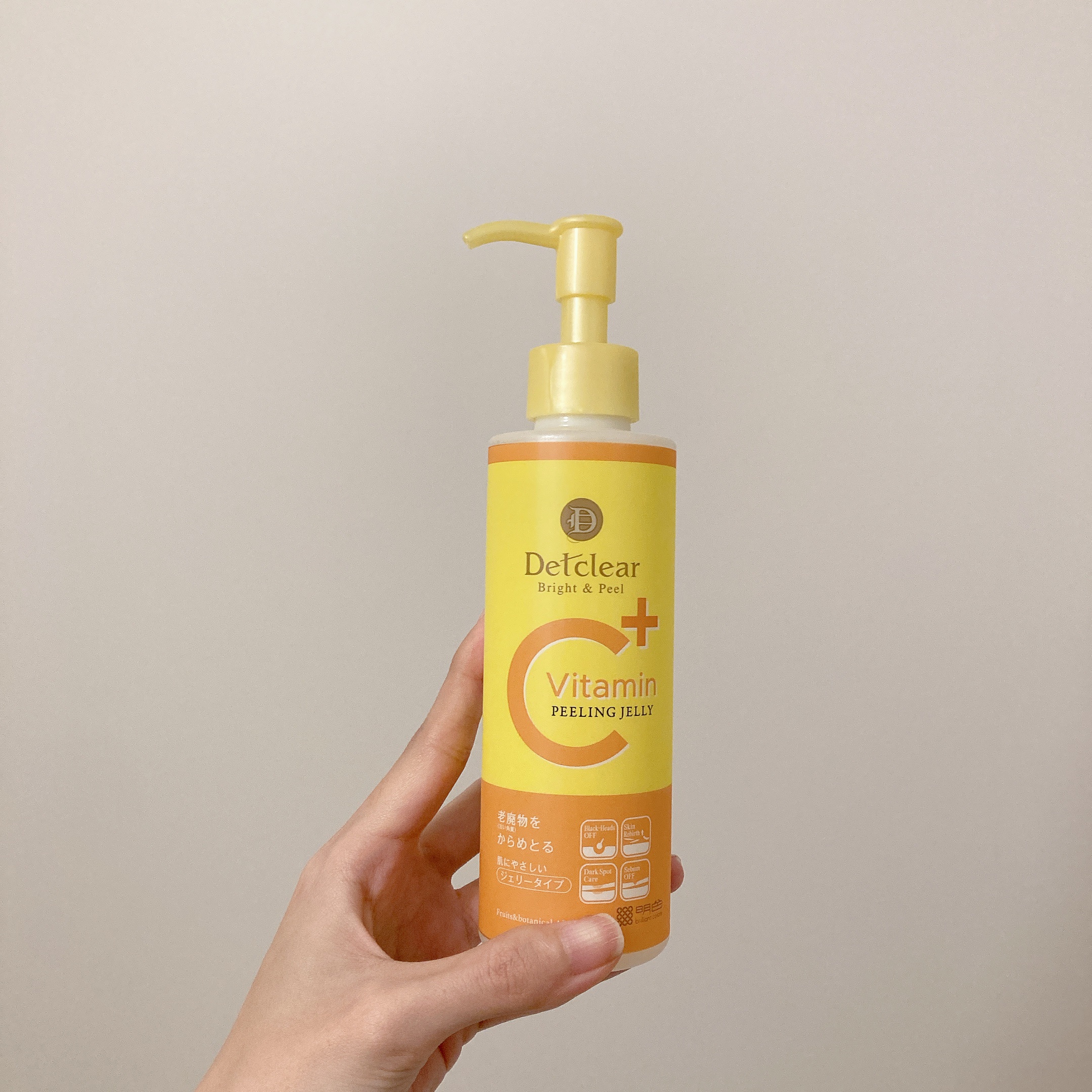 DETクリア ブライト＆ピール ピーリングジェリー＜ビタミンフルーツの香り＞/Detclear/スクラブ・ゴマージュを使ったクチコミ（3枚目）