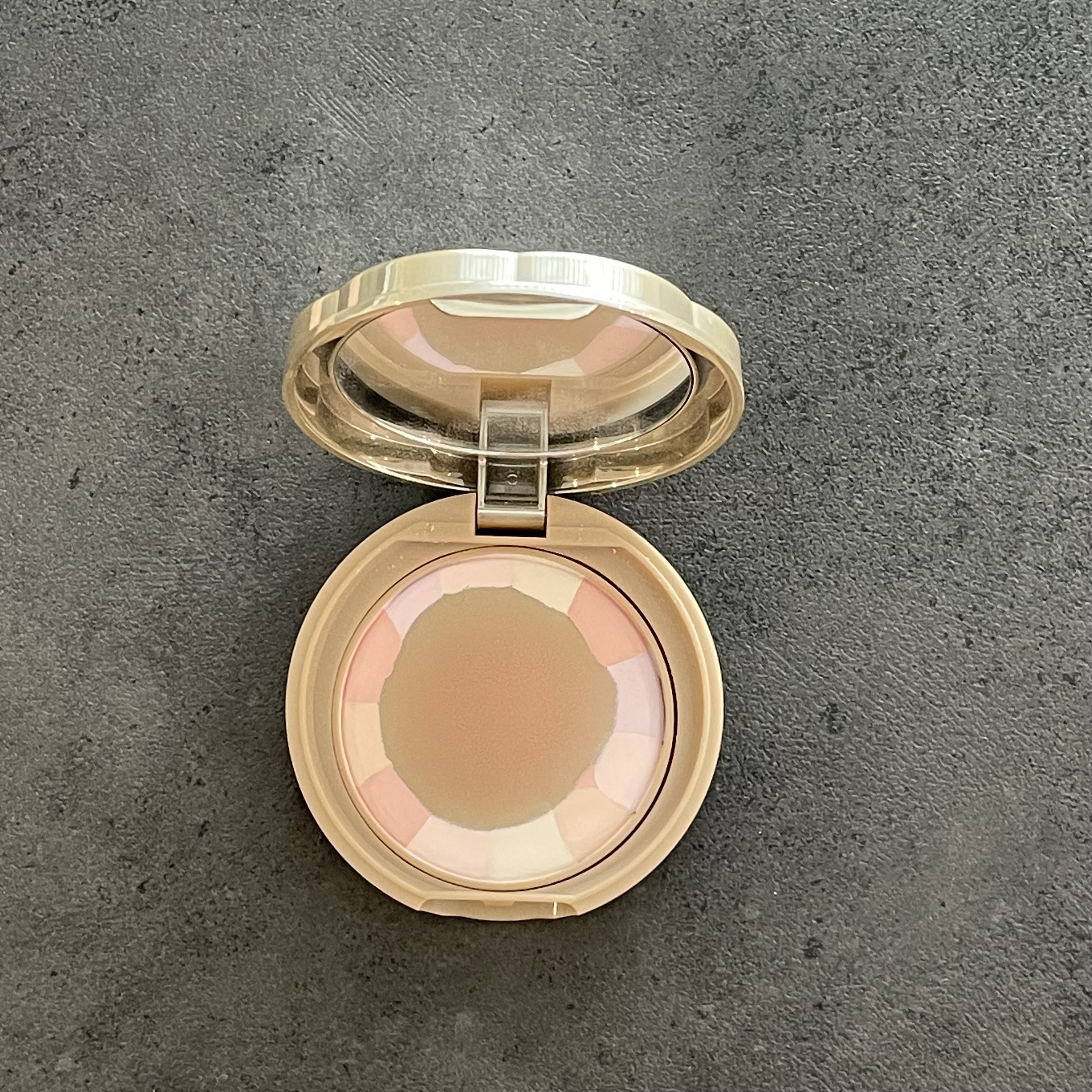 マシュマロフィニッシュパウダー　～Abloom～ 02 サクラチュール/キャンメイク/プレストパウダーを使ったクチコミ（2枚目）