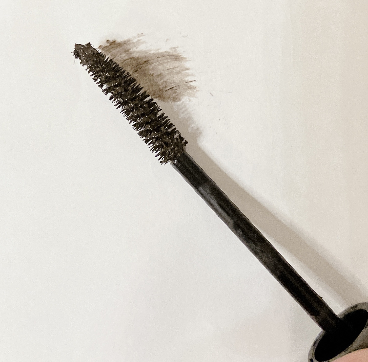 ヌーディズムマスカラ 02 ニュアンスアッシュ(アッシュ)/chee shu/マスカラを使ったクチコミ（3枚目）