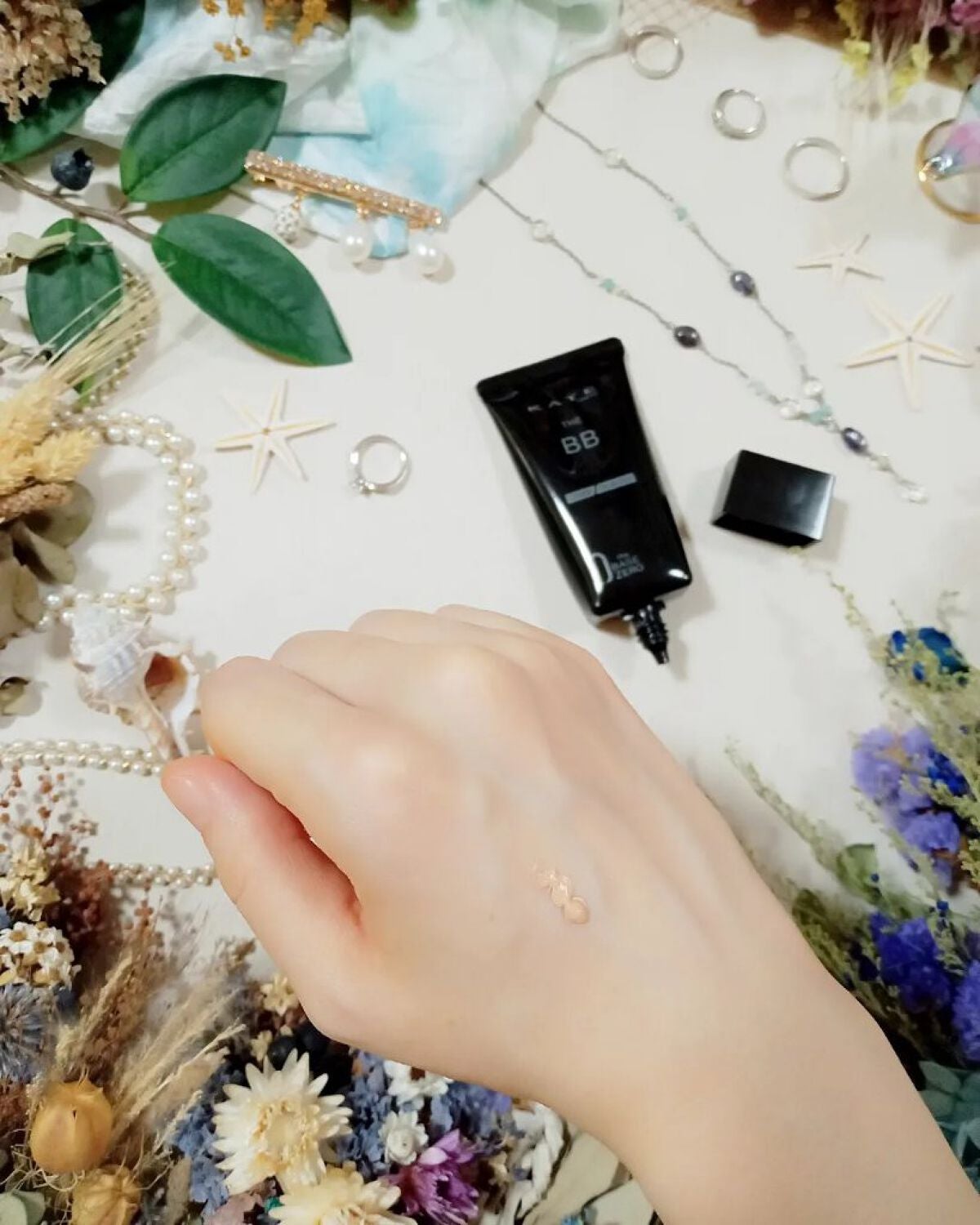 ザBB(カバー&オイルブロック) /KATE/BBクリームを使ったクチコミ(2枚目)