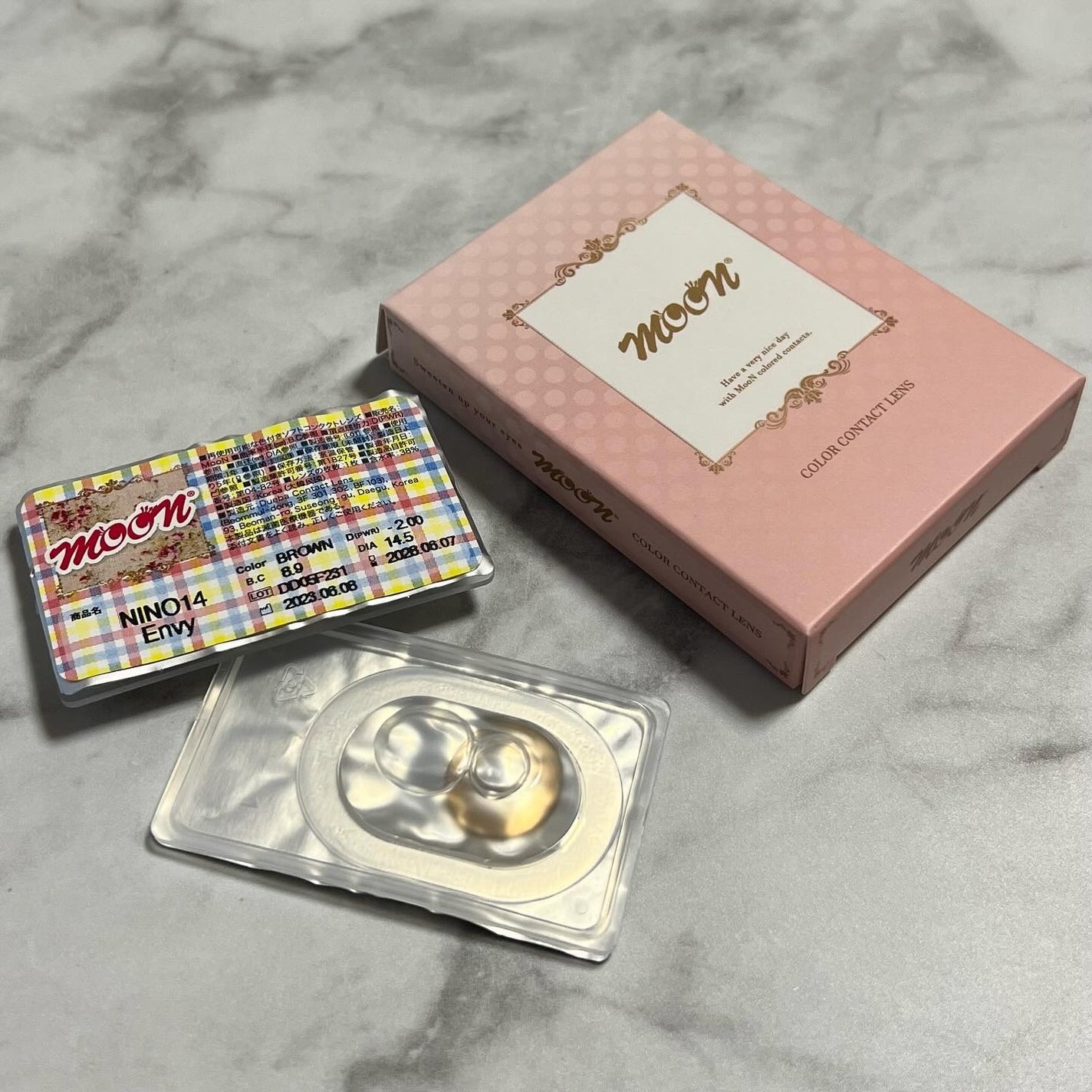 Envy/MooN/1ヶ月(1MONTH)カラコンを使ったクチコミ(5枚目)