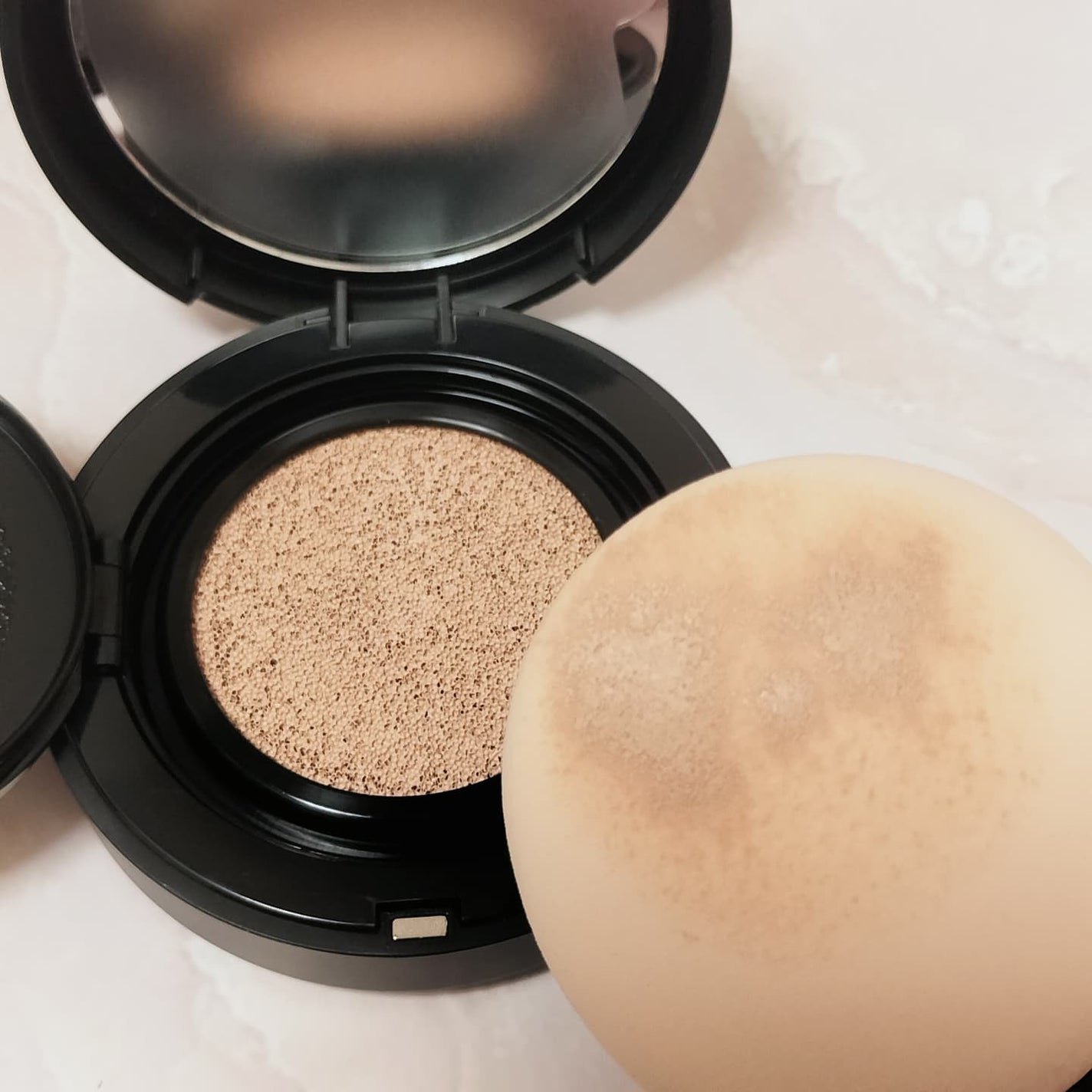 ジャビンドゥソウル ウインクファンデーションパクト/Javin De Seoul/クッションファンデーションを使ったクチコミ(3枚目)