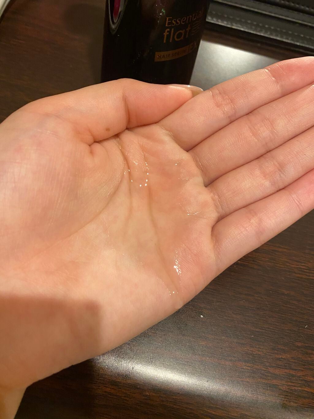 くせ・うねりときほぐしセラムEX/エッセンシャル flat/ヘアオイルを使ったクチコミ(2枚目)