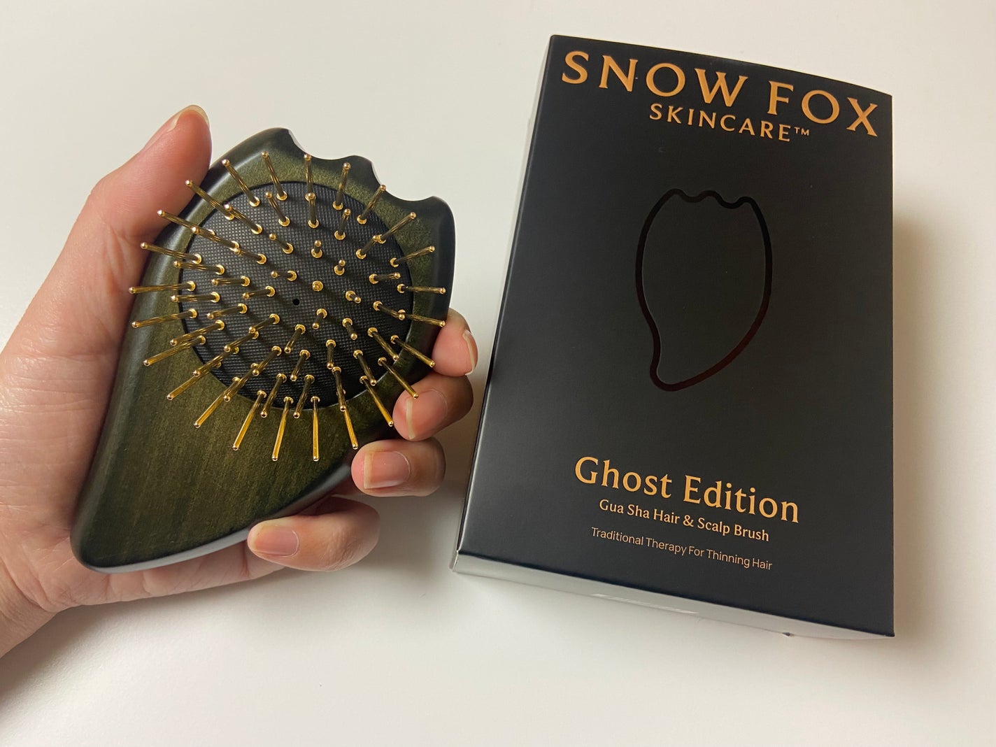 プレミアム FOX カッサ ゴースト ヘアブラシ ブラック/SNOW FOX SKINCARE/ヘアブラシを使ったクチコミ(2枚目)