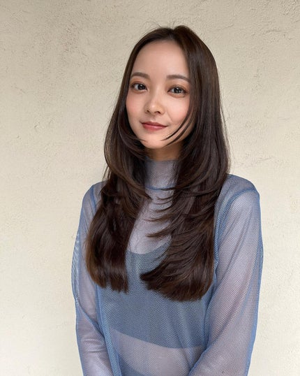 HARUNA on LIPS 「さらっと内巻きにすると、動きがあって可愛いレイヤースタイルです..」(4枚目)