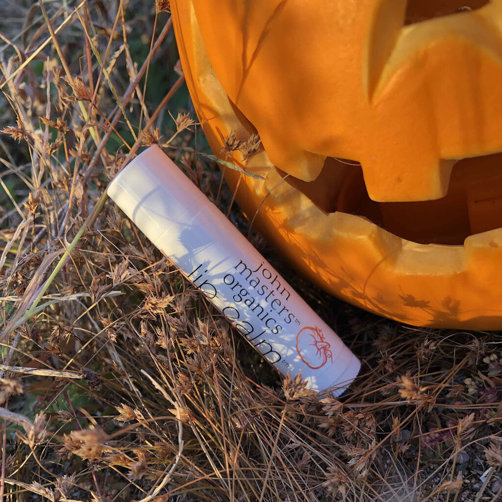 リップカーム パンプキンスパイス/john masters organics/リップケアを使ったクチコミ（3枚目）