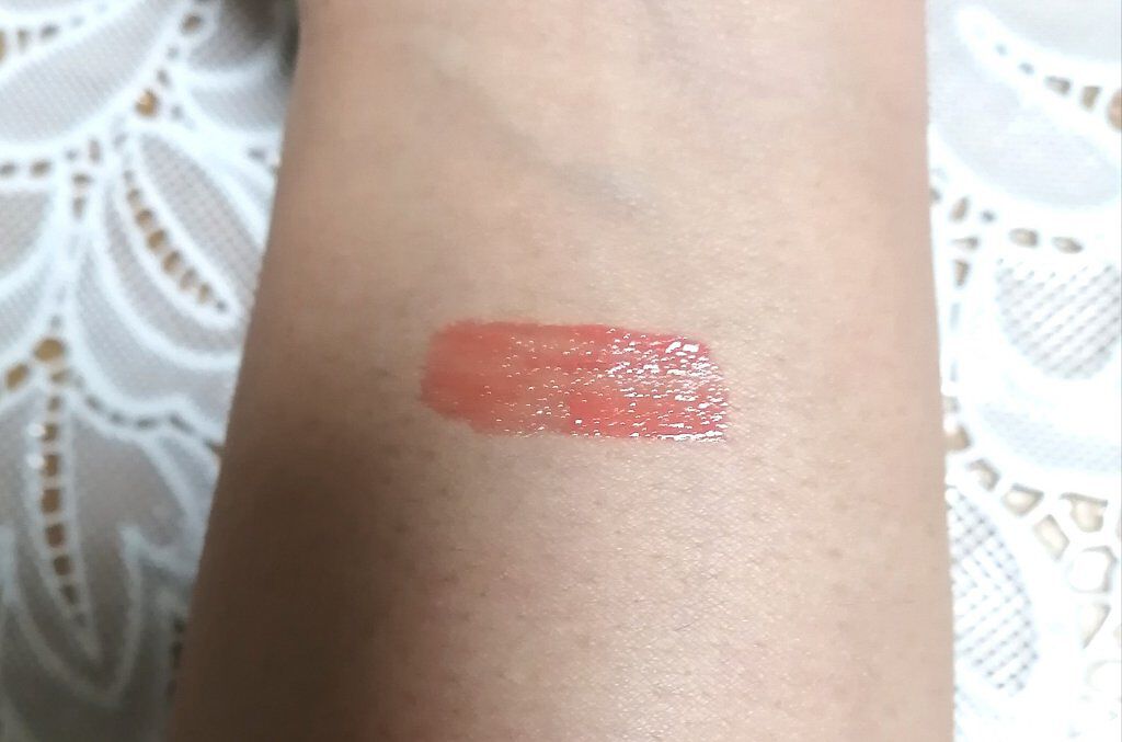 ルージュ ピュールクチュール ヴェルニ No7 コライユアクアティック/YVES SAINT LAURENT BEAUTE/口紅を使ったクチコミ（2枚目）