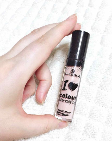 アイカラー インテンシブアイシャドウベース/essence/アイシャドウベースを使ったクチコミ(1枚目)