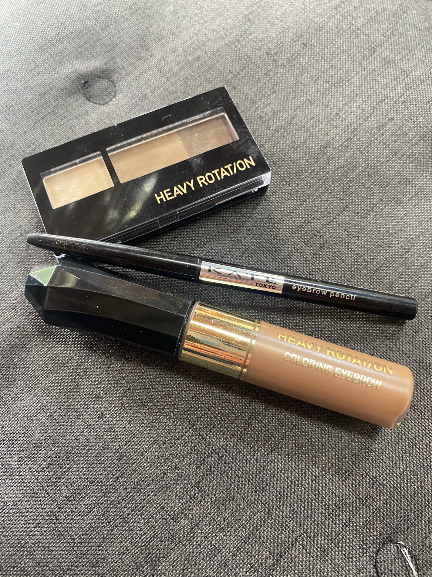 カラーリングアイブロウ/ヘビーローテーション/眉マスカラを使ったクチコミ(2枚目)