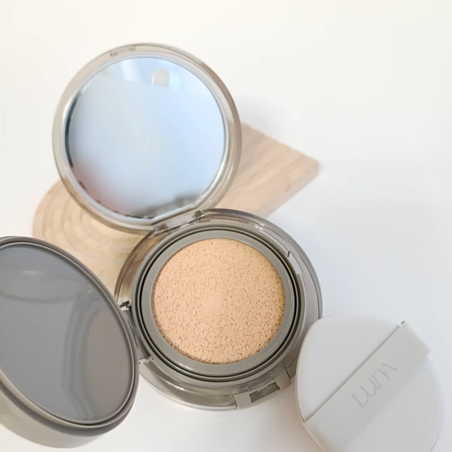 ブラーカバークッション/LUNA/クッションファンデーションを使ったクチコミ（3枚目）