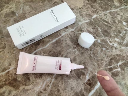 mcgroupakiko on LIPS 「 普段のメイクはファンデーションは使いません。 その代わり、紫..」(2枚目)