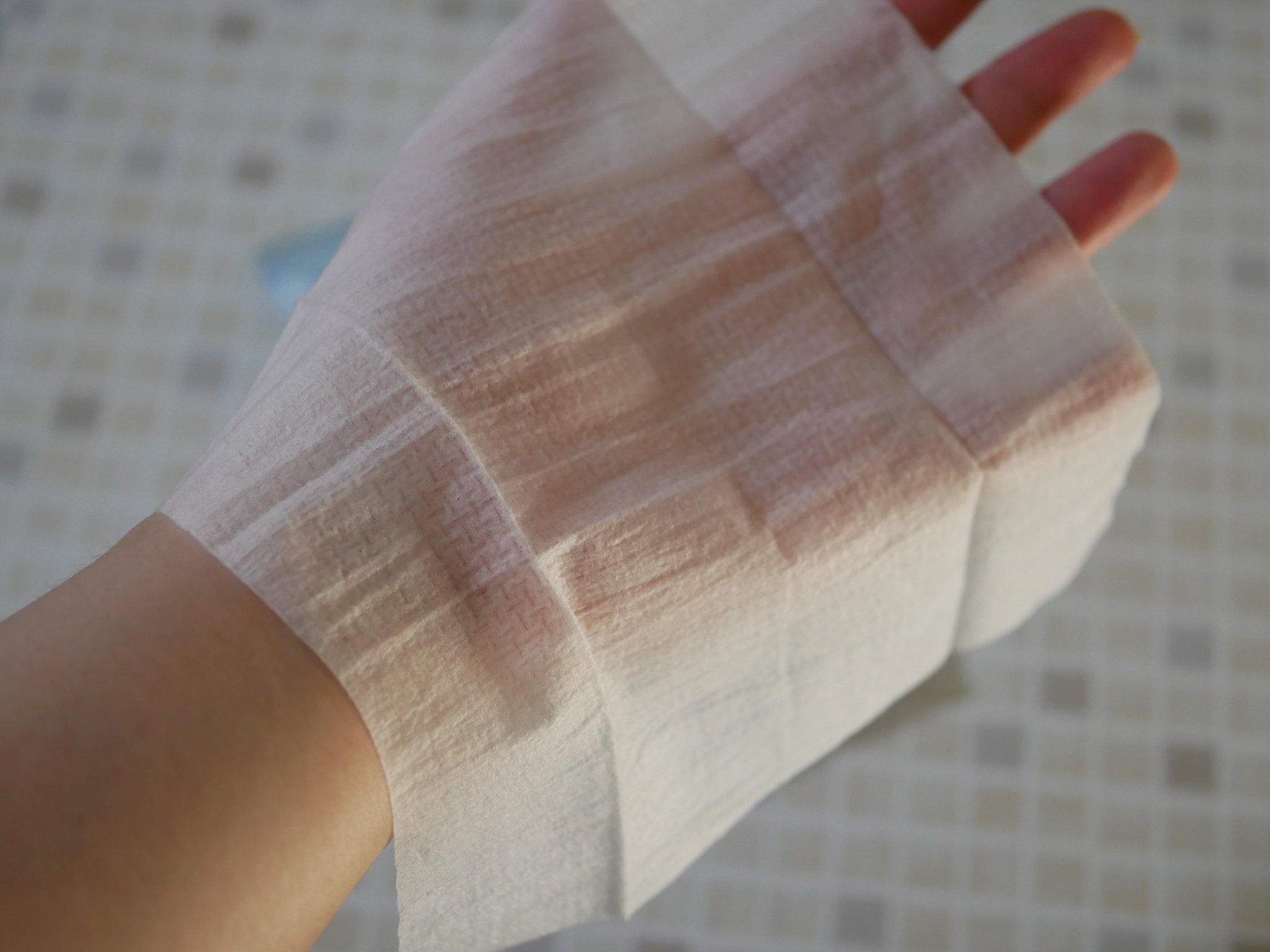 ひんやりフェイシャルシート/よーじや/フェイスシートを使ったクチコミ（2枚目）