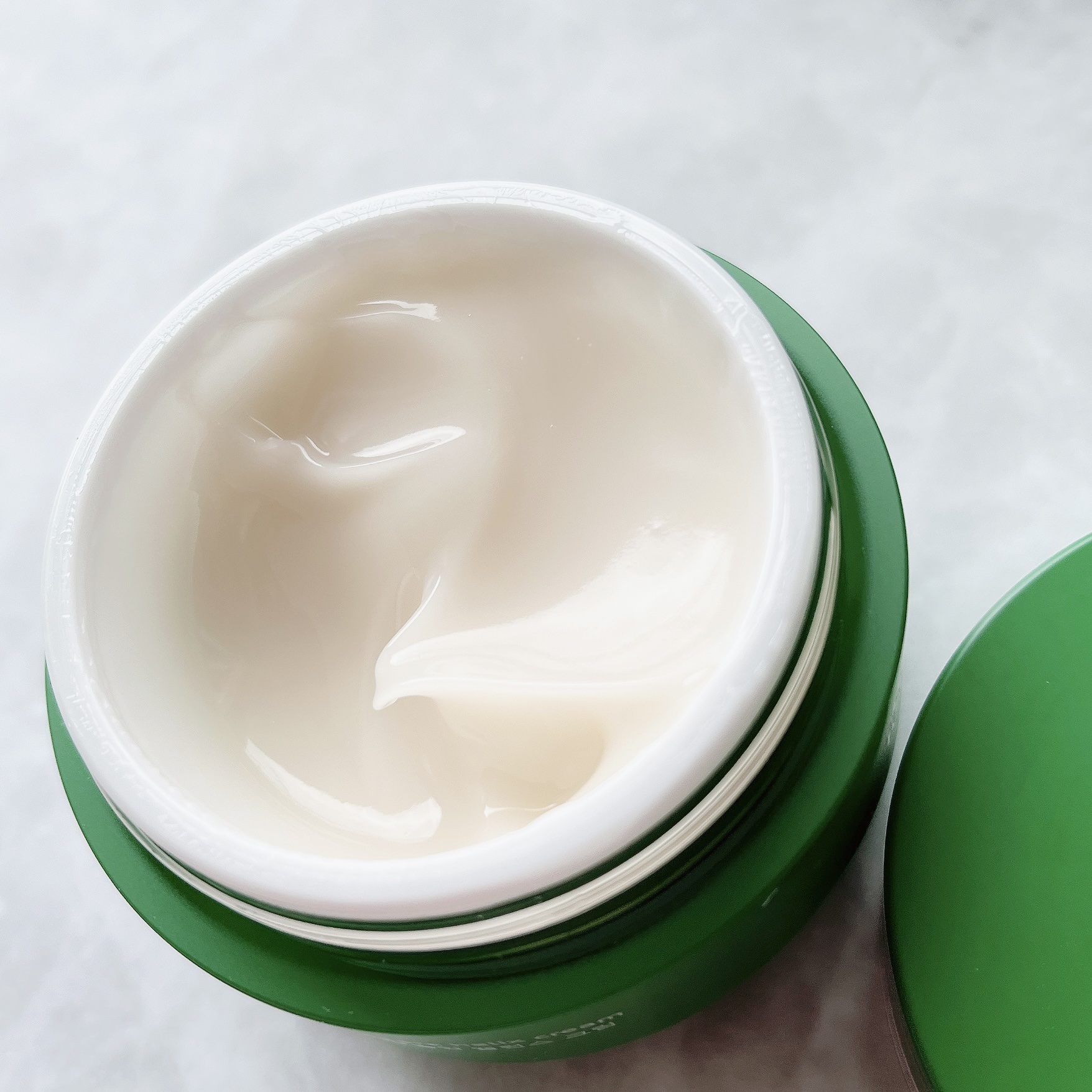 ヘデラヘリックス バランスクリーム/Milk Touch/フェイスクリームを使ったクチコミ（2枚目）