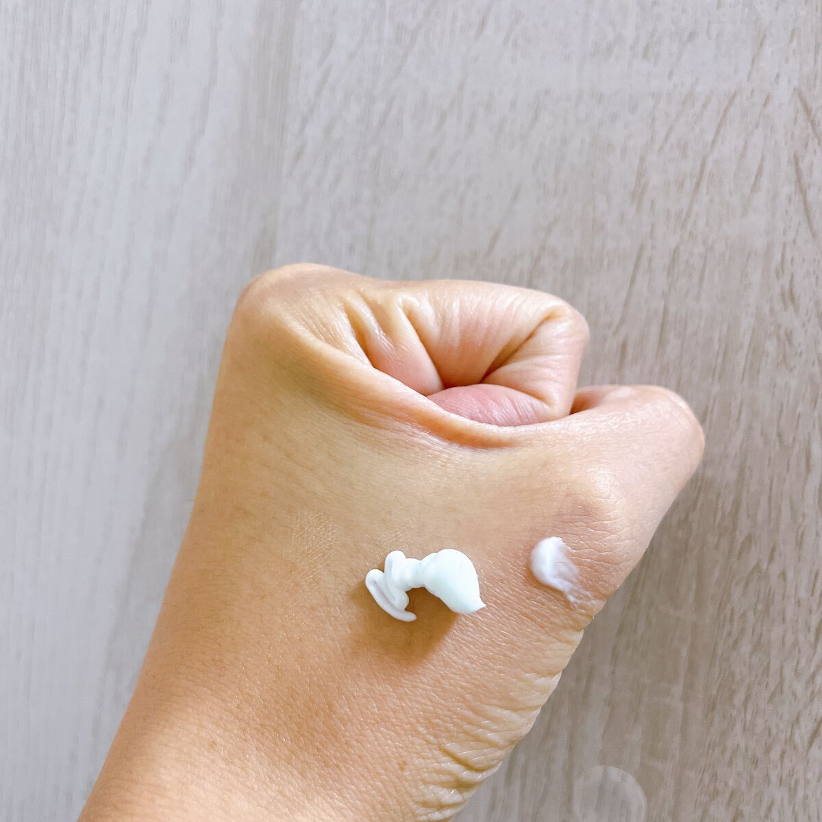 ボディローション デリケート・ジャスミン（ボトル）/SABON/ボディローションを使ったクチコミ（3枚目）