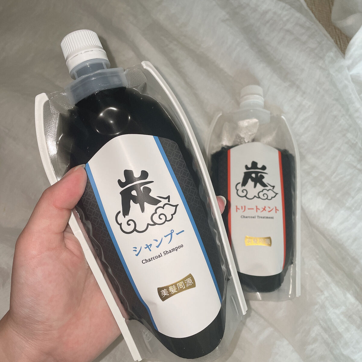 炭シャンプー／トリートメント/美髪同源 /市販シャンプーを使ったクチコミ（3枚目）