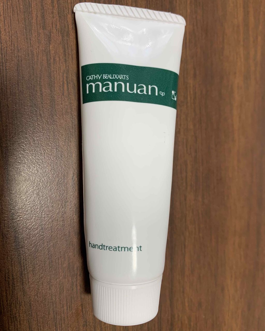 マニュアン/カシー ボザール マニュアン/ハンドクリームを使ったクチコミ(1枚目)
