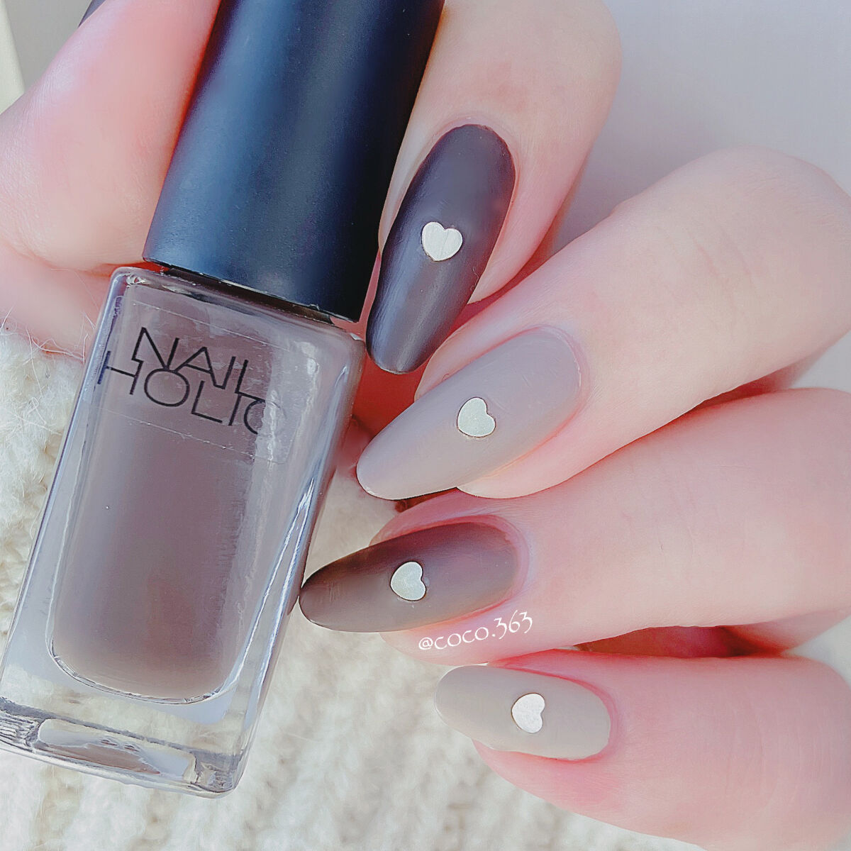 ネイルホリック 24_7 BE380/ネイルホリック/マニキュアを使ったクチコミ（2枚目）