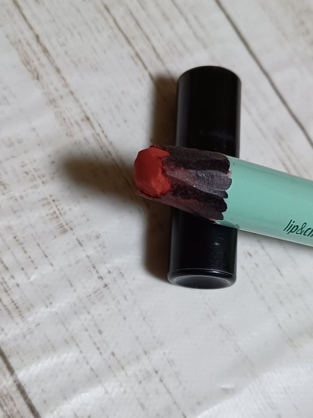 リップ&チーククレヨン/Body&Soul COSMETICS/ジェル・クリームチークを使ったクチコミ(4枚目)