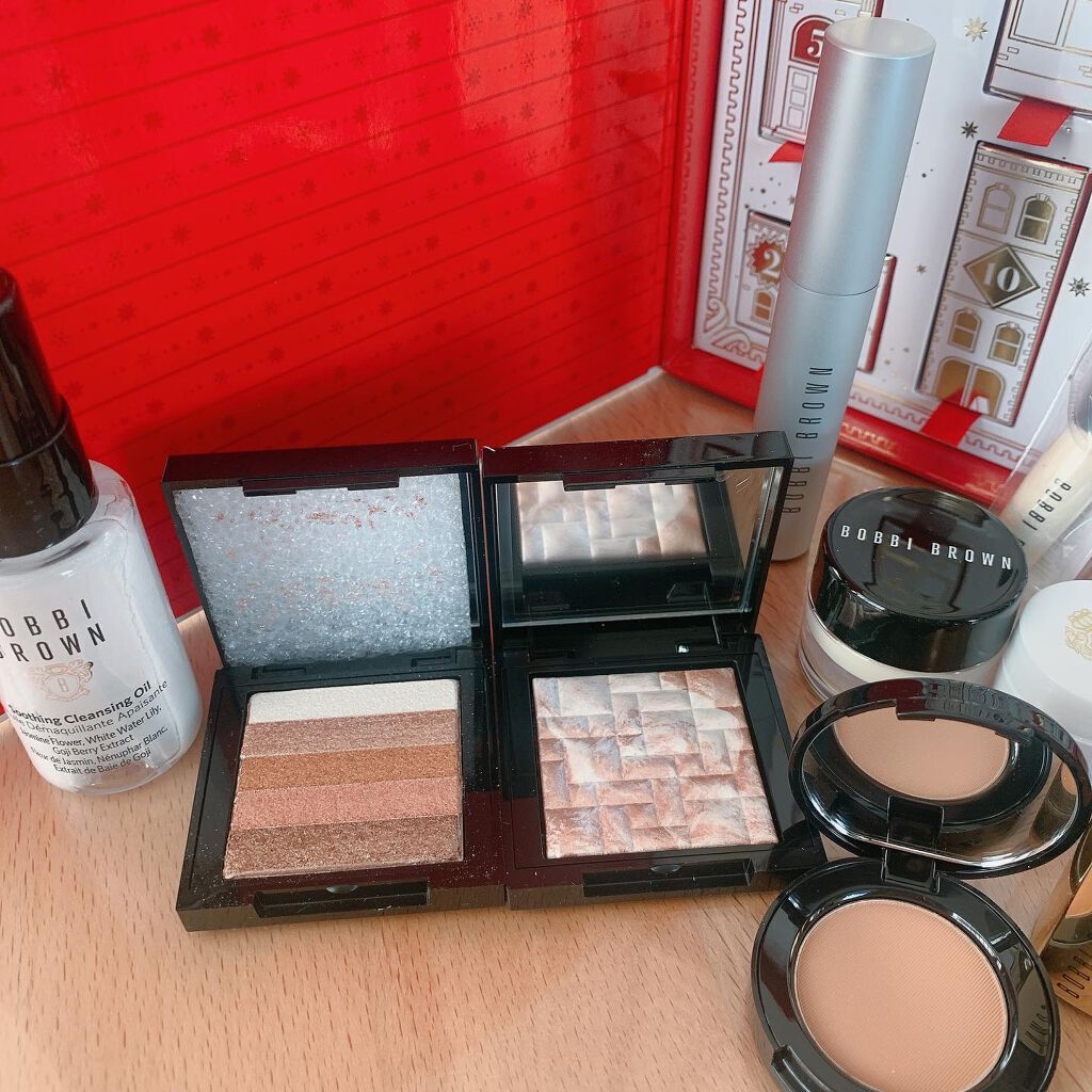 moz on LIPS 「.#2021年購入品を一気に投稿中#BOBBIBROWN12D..」(3枚目)