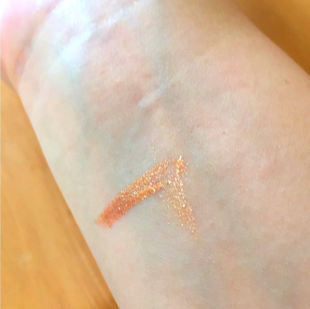 Supernova Shadow/ColourPop/リキッドアイシャドウを使ったクチコミ(2枚目)