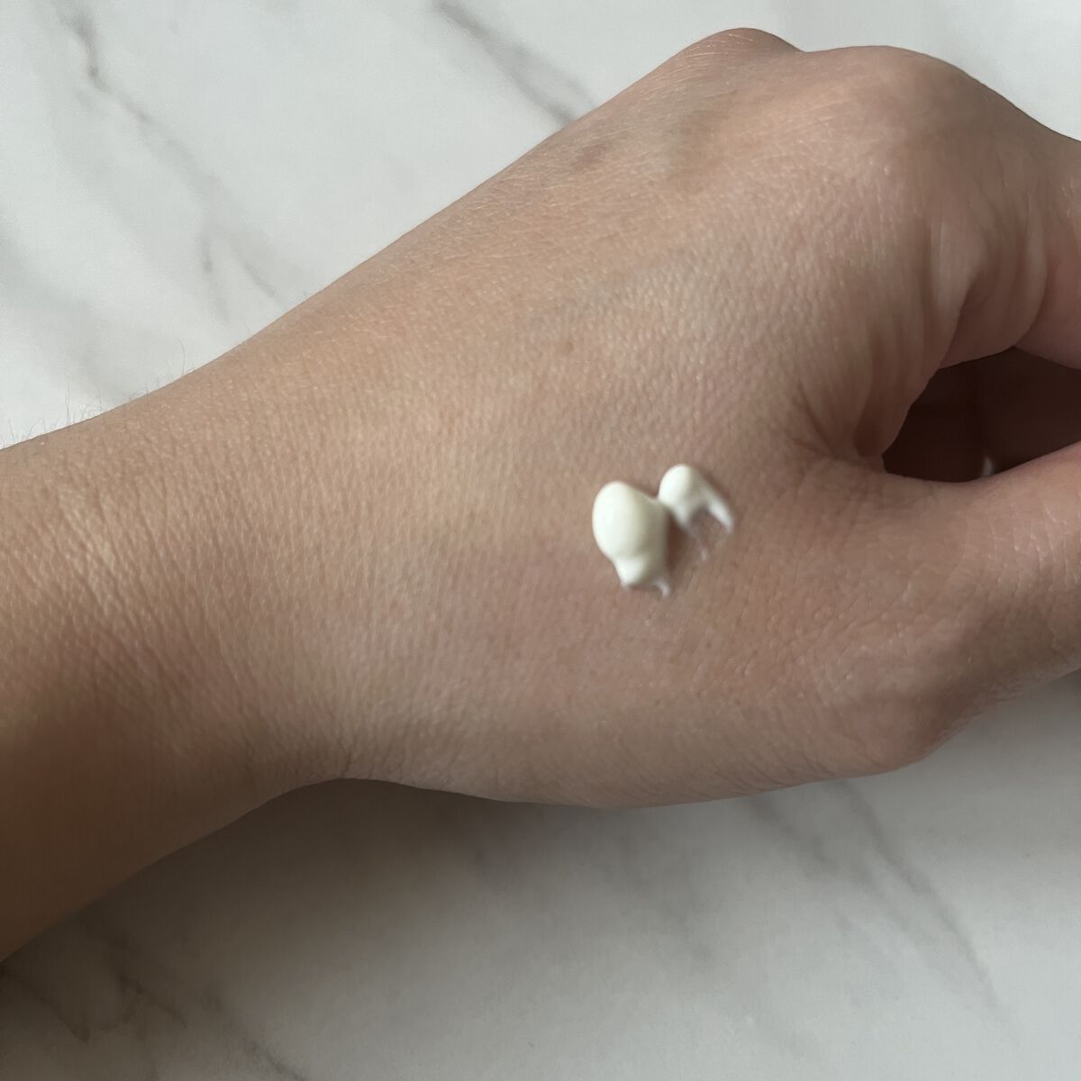 プリメラ リペアリング セラカプセル UVプロテクター/primera/日焼け止めクリームを使ったクチコミ（2枚目）