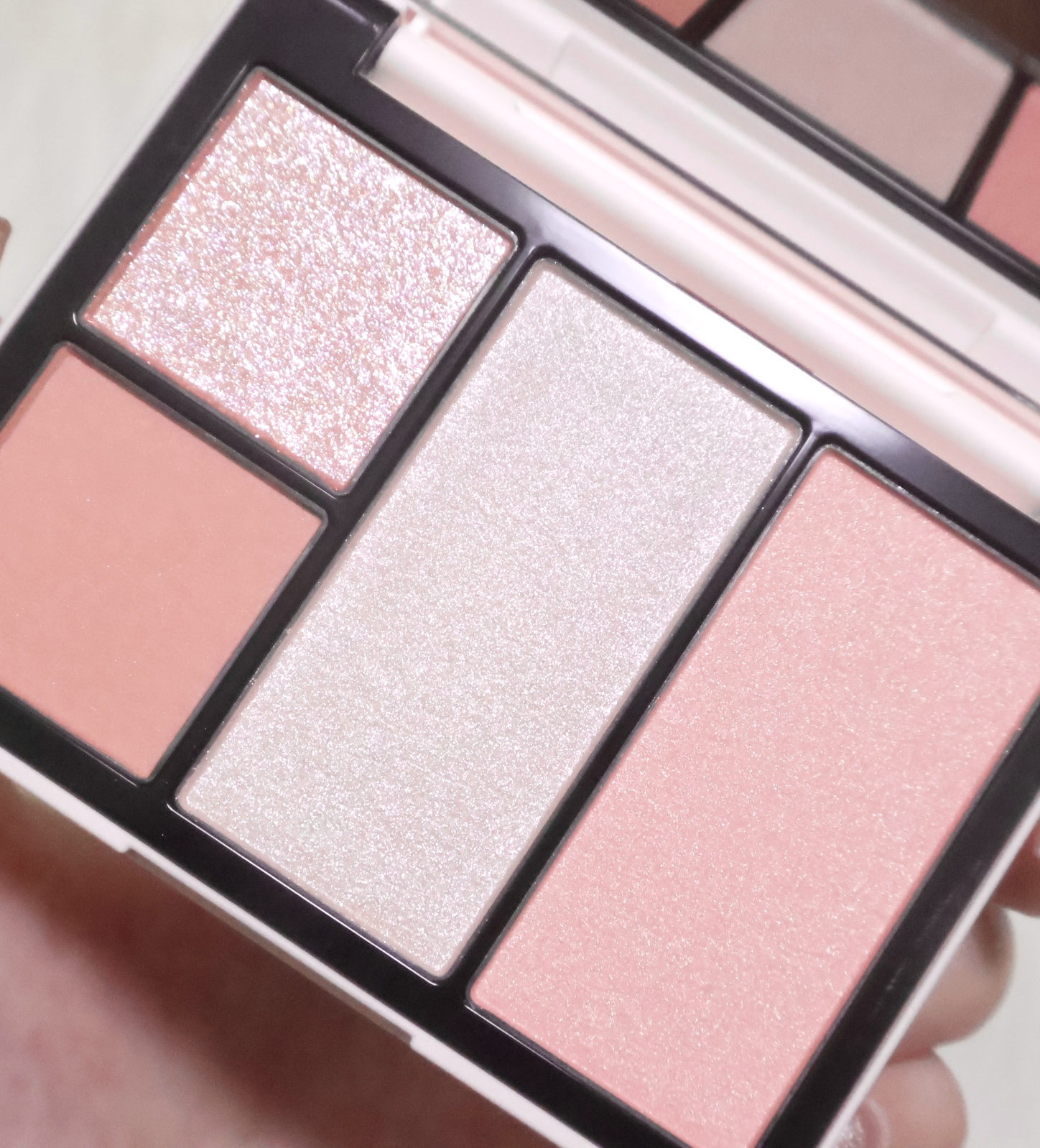 フェイス スタイリスト/SNIDEL BEAUTY/アイシャドウパレットを使ったクチコミ（1枚目）