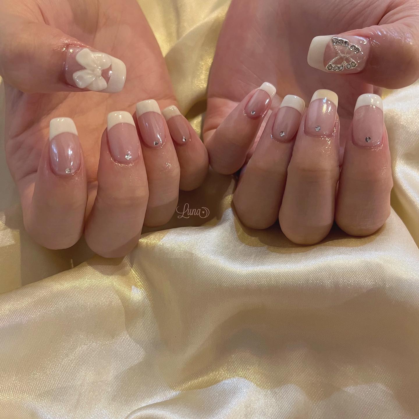 #ジェルネイル,#ワンカラーネイル,#ニュアンスネイル,#うるうるネイル,#ちゅるんネイル,#シンプルネイル,#パーツネイル,#透け感ネイル,#クリアネイル,#ぷっくりネイル,#ちぐはぐネイル,#韓国ネイル,#きらきらネイル,#うるつやネイル,#フレンチガーリーネイル,#ピンクネイル,#フレンチネイル,#アイボリーネイルのネイルデザイン