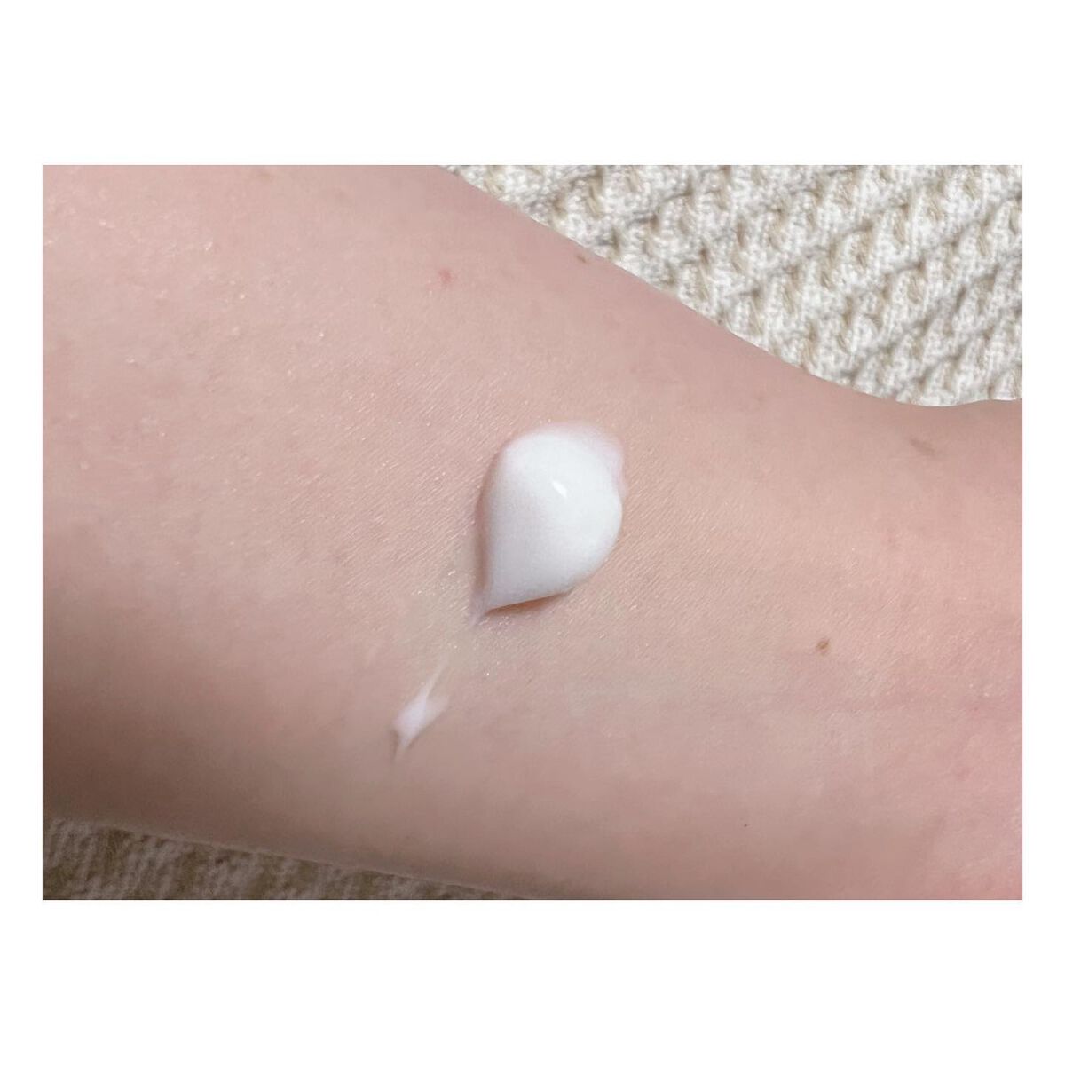 りぃ on LIPS 「「エスト インテンシブ ボディセラム 大人の腕活モニターキャン..」(2枚目)