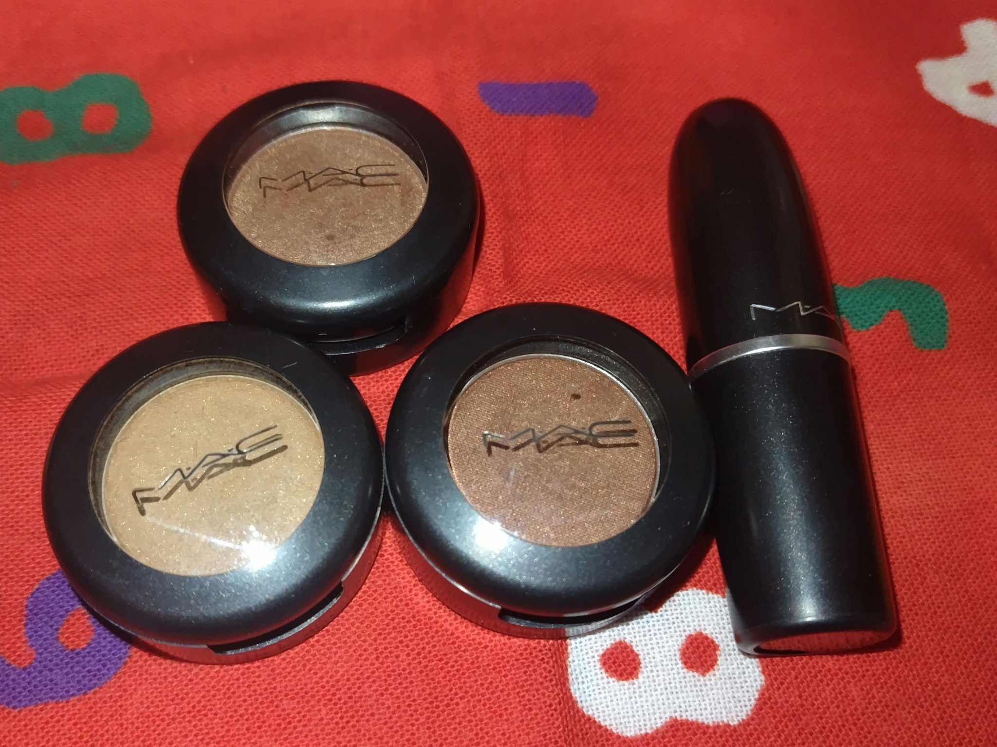 スモール アイシャドウ ウッドウィンクト/M・A・C/単色アイシャドウを使ったクチコミ（1枚目）