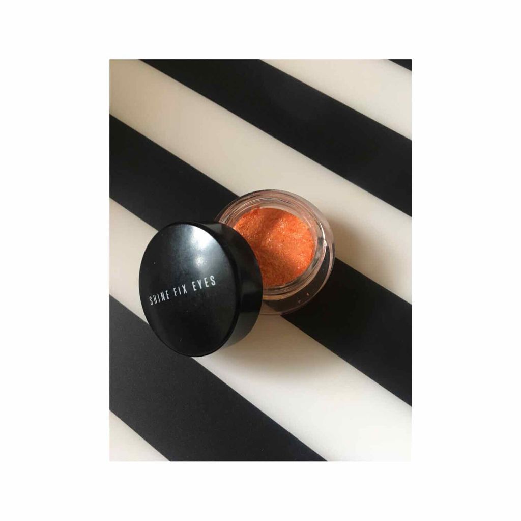 シャインフィックスアイズ/ARITAUM/単色アイシャドウを使ったクチコミ（2枚目）