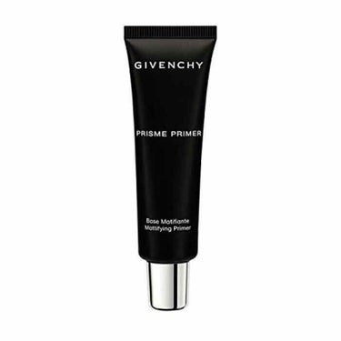 ♡GIVENCHY 　プリズム・プライマー♡

全6カラー
そのうち5つはカラーコントロールタイプ
こちらは皮脂をコントロールする
カラーレスなマットタイプです(*´꒳`*)

夏場の小鼻の皮脂崩れを
