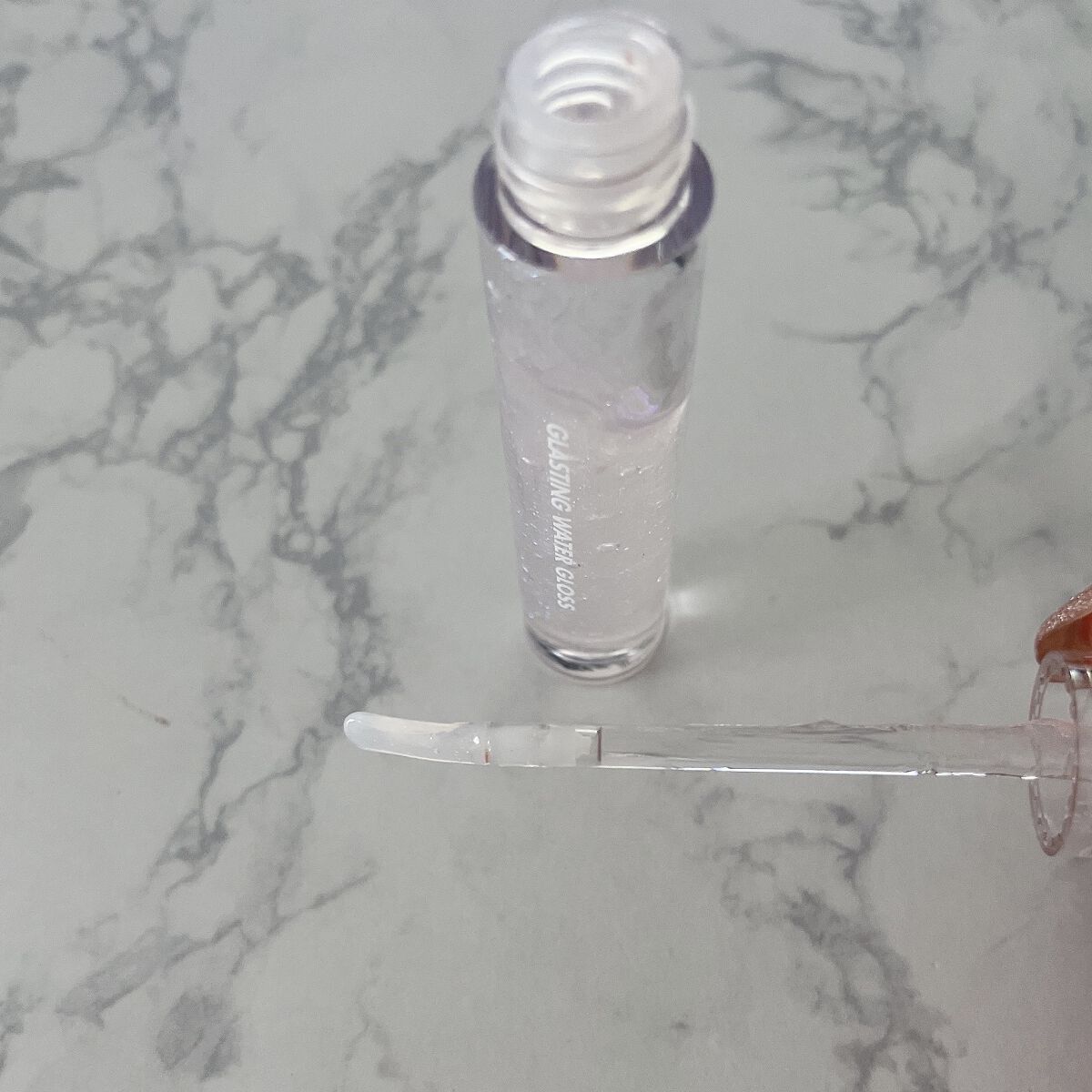 グラスティングウォーターグロス/rom&nd/リップグロスを使ったクチコミ（3枚目）