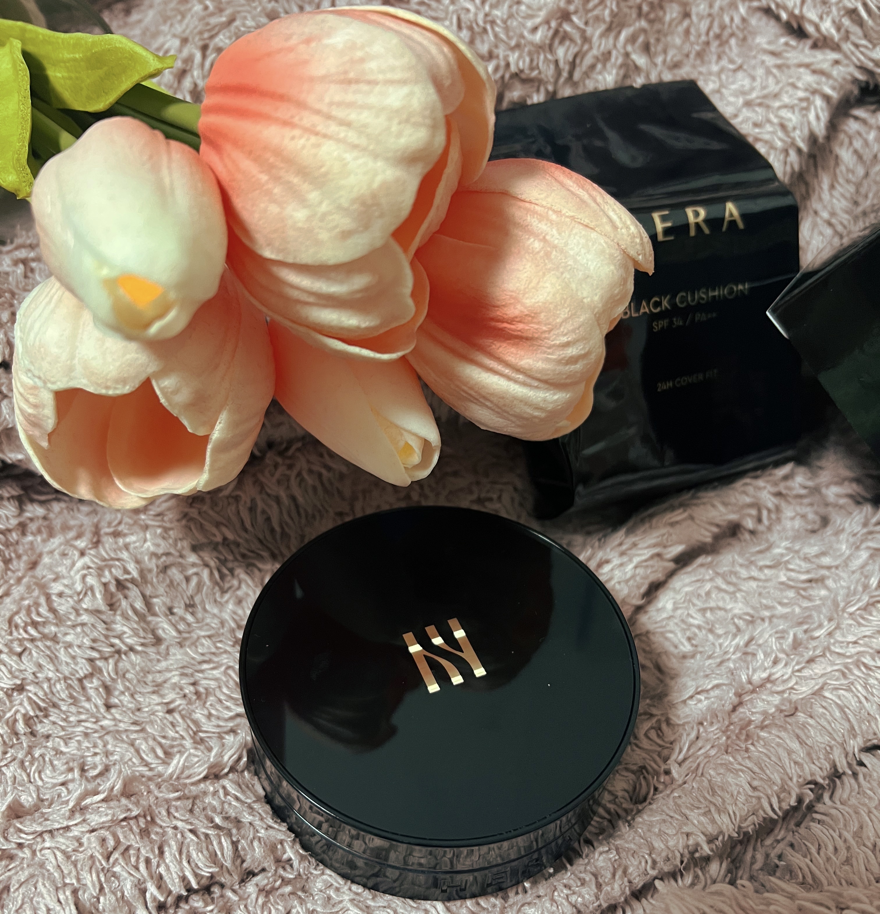ブラック クッション/HERA/クッションファンデーションを使ったクチコミ（1枚目）
