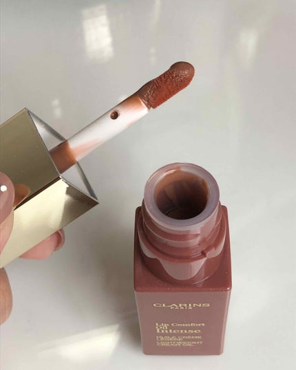 コンフォート リップオイル インテンス 01 インテンス ヌード/CLARINS/リップグロスを使ったクチコミ(3枚目)