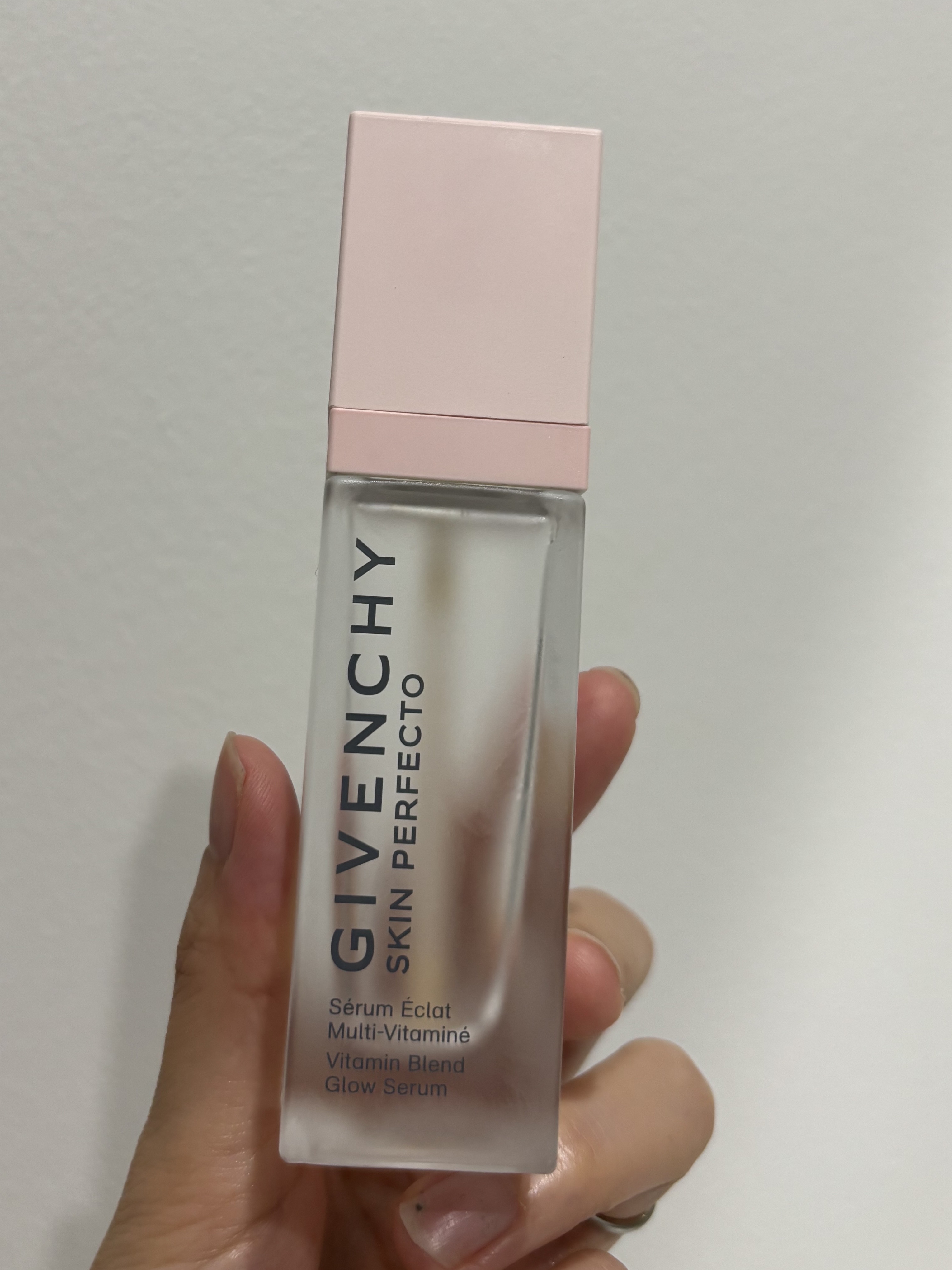 GIVENCHY スキン PFCT セラムのクチコミ「✨使い切り✨

GIVENCHYスキン PFCT セラム

ピンクのクリームが可愛い😍💖
パケ.....」（1枚目）