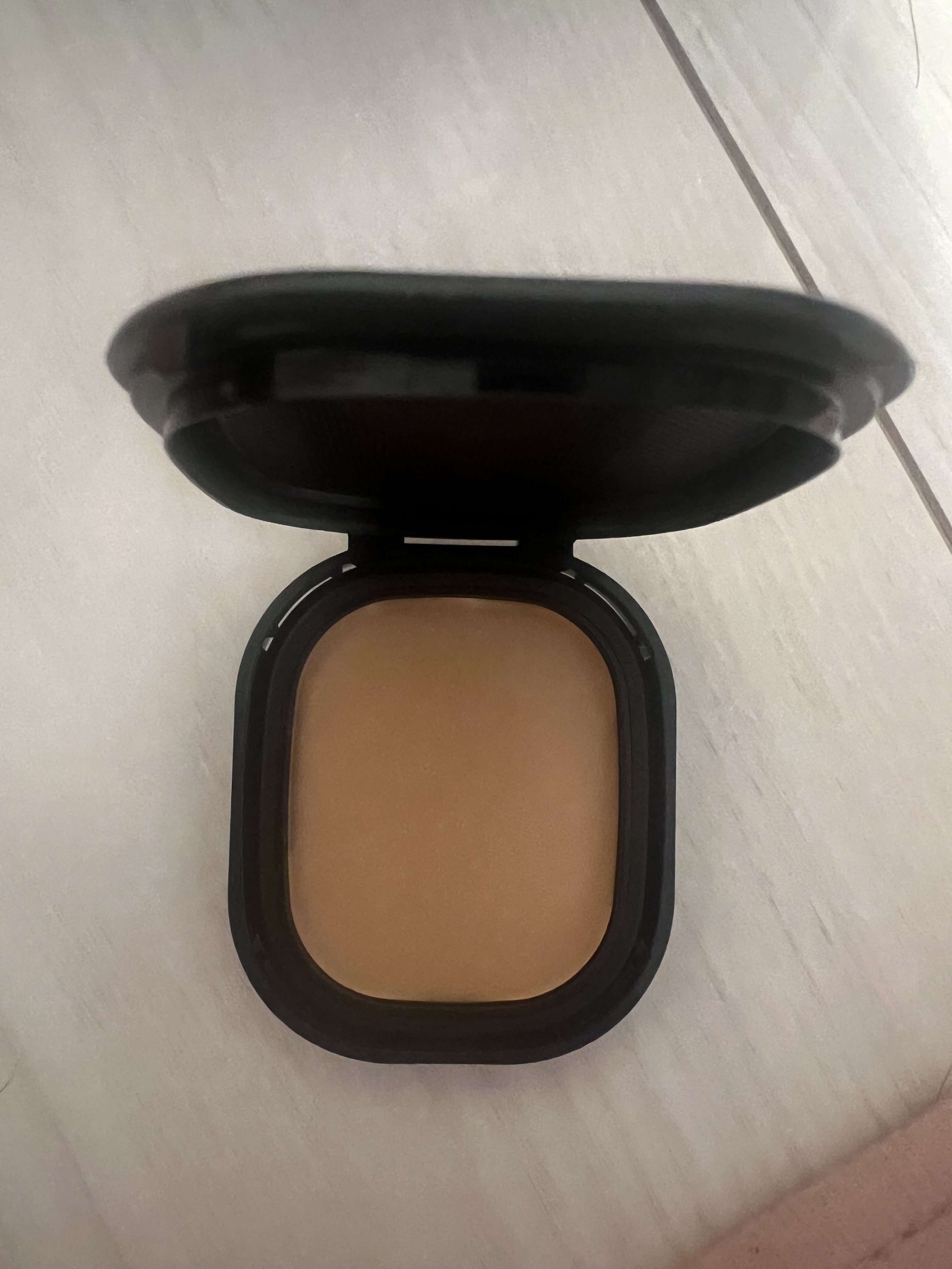 フローレス フィット FN30/COVERMARK/クリーム・エマルジョンファンデーションを使ったクチコミ（1枚目）