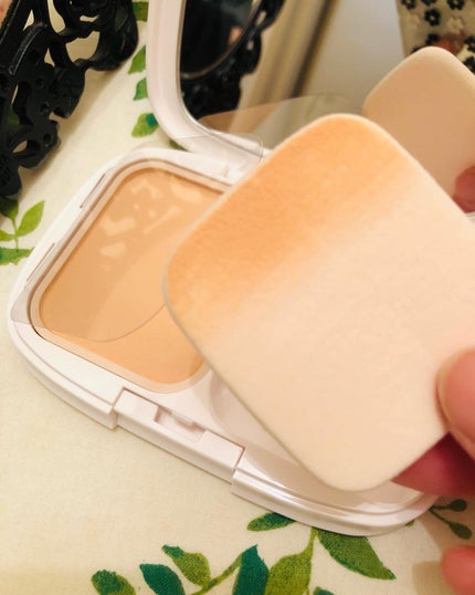 パウダーファンデーション 01 限定セット <スポンジ付き>+専用ケース/media luxe/パウダーファンデーションの画像