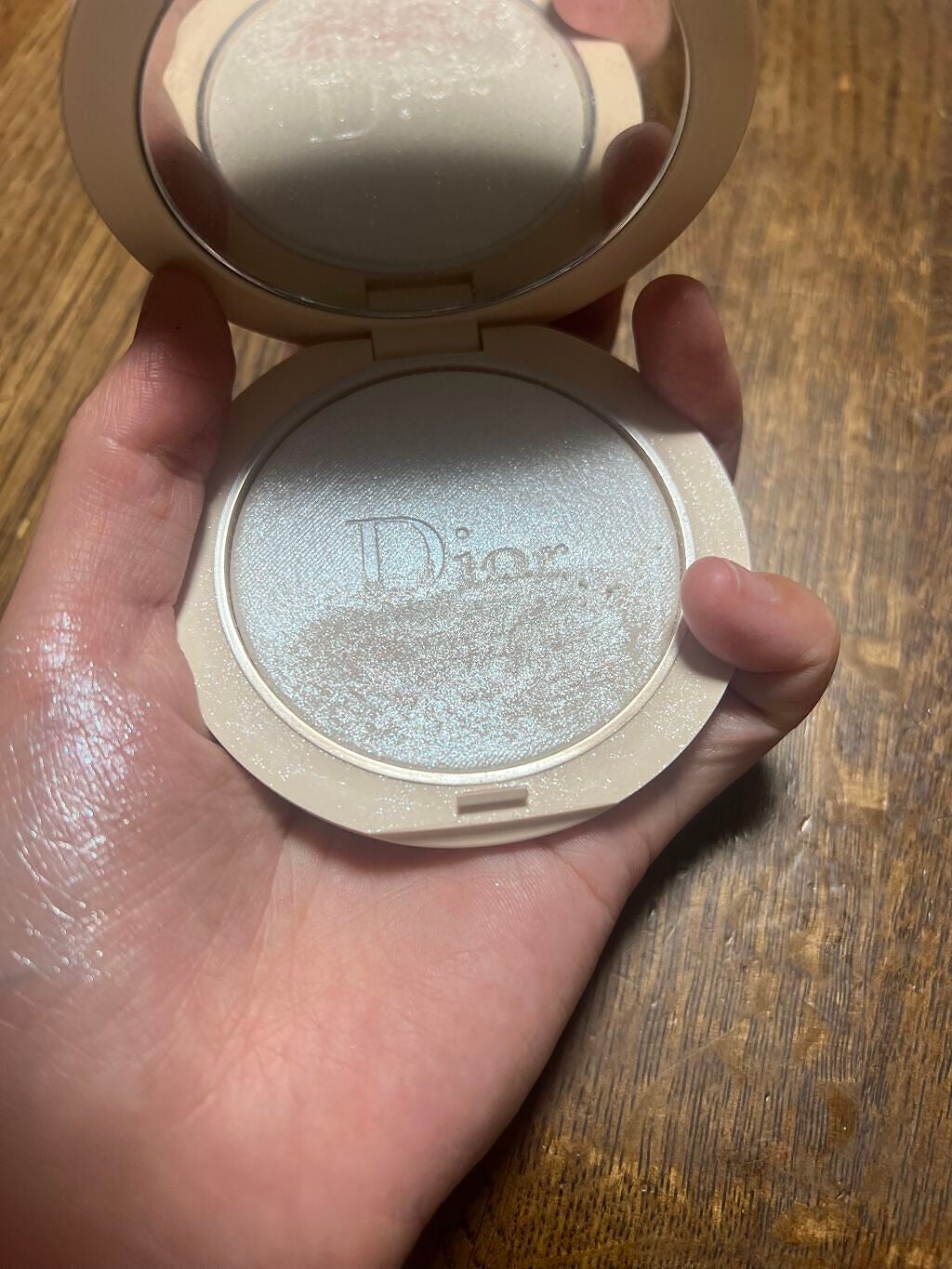 ディオールスキン フォーエヴァー クチュール ルミナイザー/Dior/プレストパウダーを使ったクチコミ(1枚目)