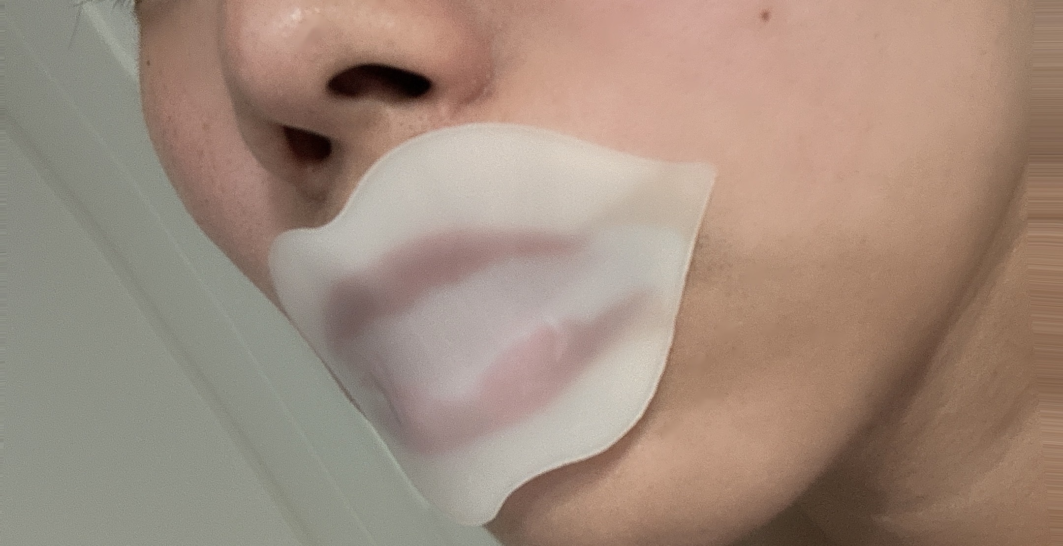 リップパック ふっくらハリ感タイプ＜ハーバルハニーの香り＞ 1枚入/CHOOSY/リップマスクを使ったクチコミ（2枚目）