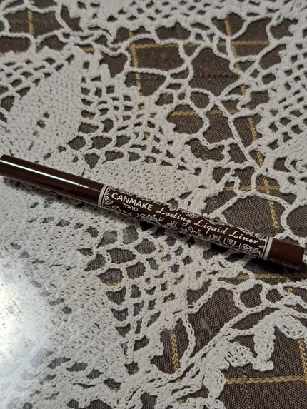 ラスティングリキッドライナー 02 ビターチョコブラウン/キャンメイク/リキッドアイライナーを使ったクチコミ(1枚目)